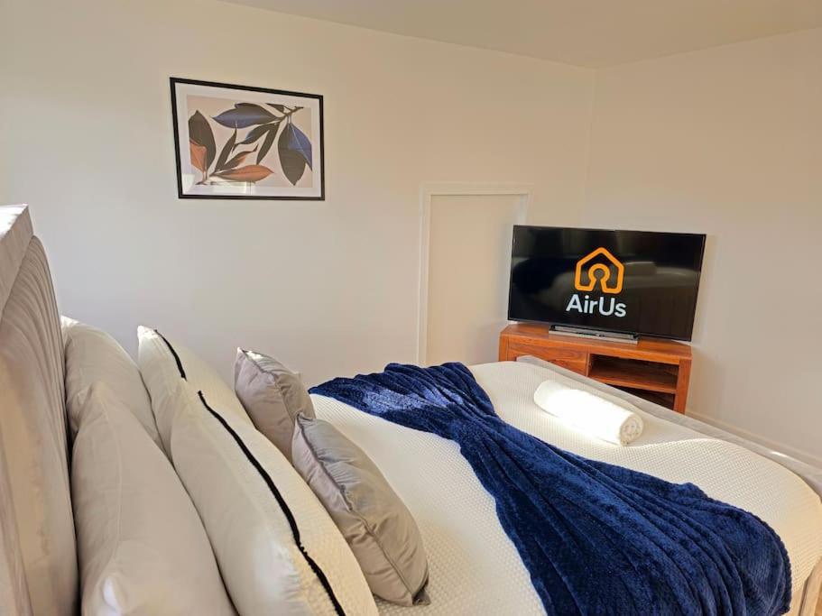Spacious Haven With Free Parking Glasgow Esterno foto